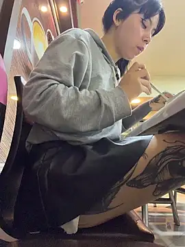 Snapshot of EemaHaruki chatting on 04/15/26, 07:58 EemaHaruki online show from 04/15/26, 07:58