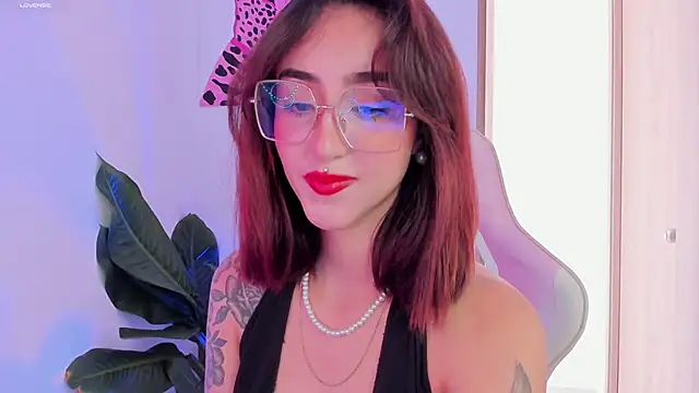 MelodieRoy online show from 02/10/25, 08:00