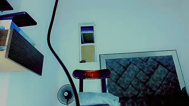 franchescasecrett online show from 11/08/25, 10:59