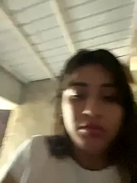 perlita05 online show from 11/12/25, 03:45