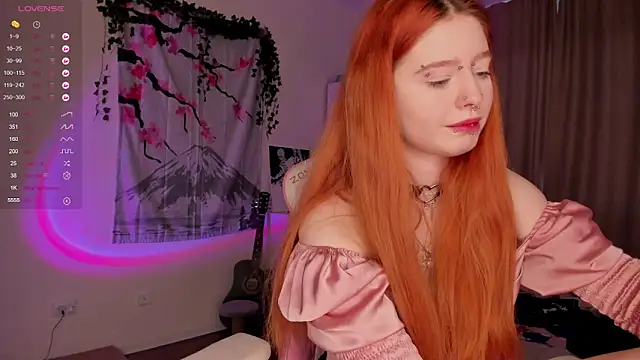 ScarletRos3 online show from 12/04/24, 12:14