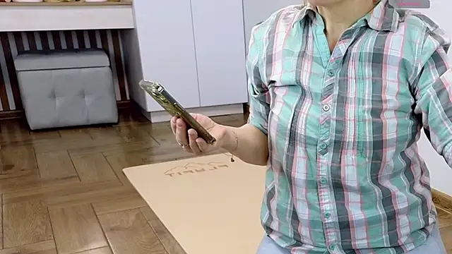 Ava Gardner  online show from 02/05/26, 06:18