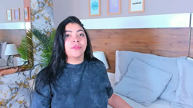 EmaBakker online show from 02/24/26, 06:33