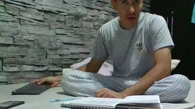 Snapshot of Sexylatin64 chatting on 04/18/26, 12:47 Sexylatin64 online show from 04/18/26, 12:47