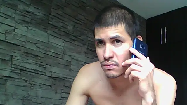 Snapshot of Sexylatin64 chatting on 05/17/26, 02:24 Sexylatin64 online show from 05/17/26, 02:24
