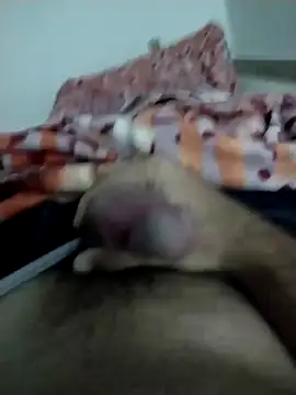 Snapshot of lm279 chatting on 02/01/25, 03:07 lm279 online show from 02/01/25, 03:07