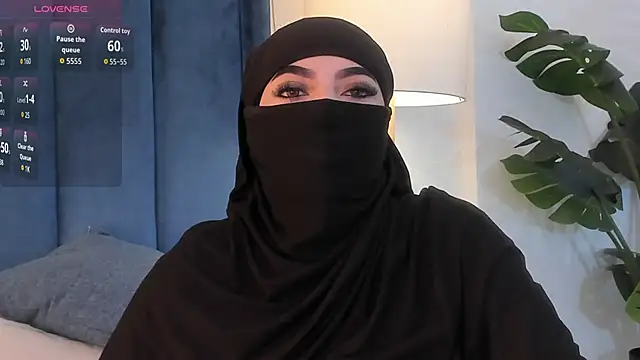  malih  online show from 10/08/25, 01:20