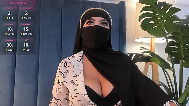  malih  online show from 10/11/25, 01:20