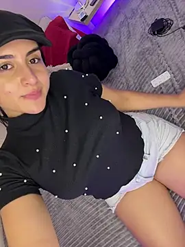 anniemorgan01 online show from 10/07/25, 03:36