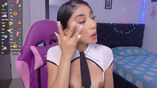 Snapshot of JulietaCheerr chatting on 03/26/26, 01:17 JulietaCheerr online show from 03/26/26, 01:17