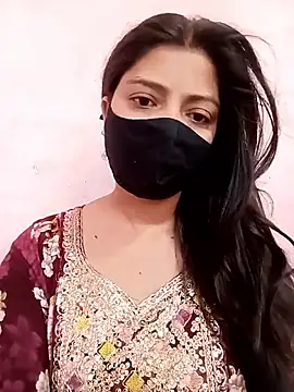 Snapshot of Mahi_Baby25 chatting on 06/17/26, 04:26 Mahi Baby25 online show from 06/17/26, 04:26