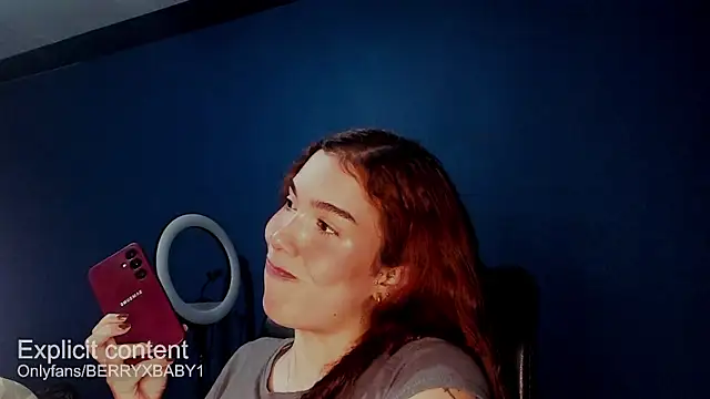 Snapshot of berryxbaby chatting on 04/03/26, 02:53 berryxbaby online show from 04/03/26, 02:53