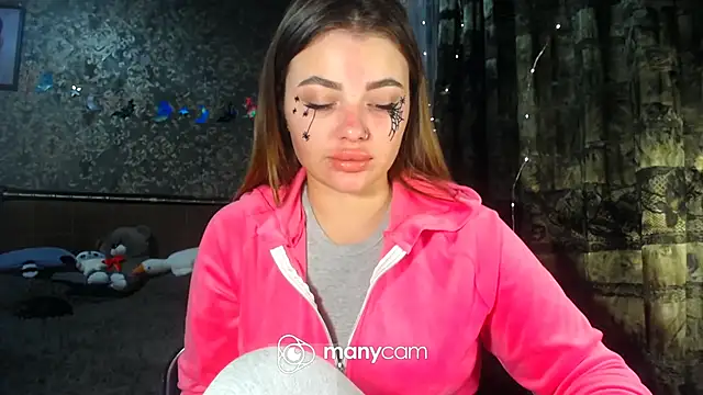 BonnyShy online show from 10/31/25, 02:18