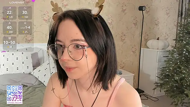 Nora Failure online show from 12/24/24, 09:50