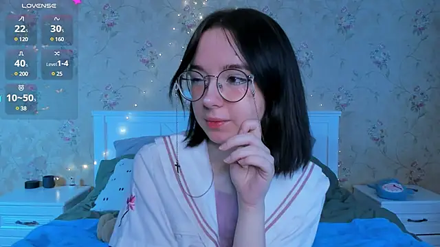 Nora Failure online show from 01/06/25, 04:58