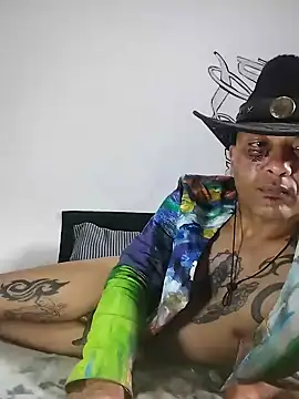 Daretodeviate online show from 09/24/25, 07:33