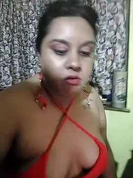 Snapshot of GoddessLorenaTheeSiren chatting on 12/25/24, 07:02 GoddessLorenaTheeSiren online show from 12/25/24, 07:02