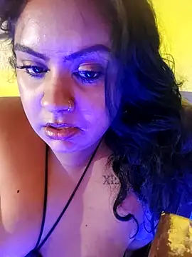 Snapshot of GoddessLorenaTheeSiren chatting on 12/31/24, 08:45 GoddessLorenaTheeSiren online show from 12/31/24, 08:45