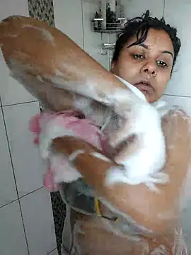 Snapshot of GoddessLorenaTheeSiren chatting on 03/04/25, 12:12 GoddessLorenaTheeSiren online show from 03/04/25, 12:12