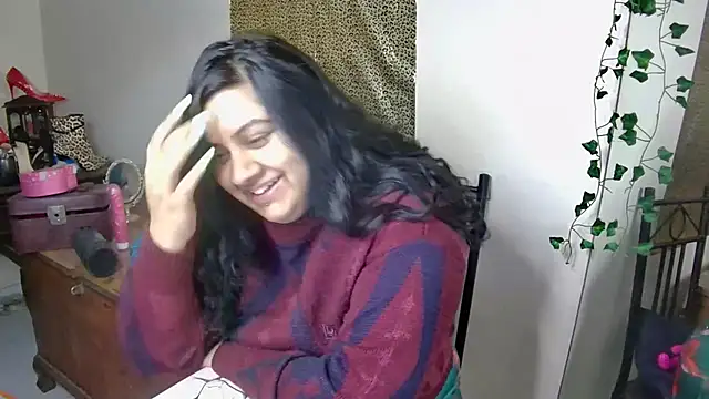 Snapshot of GoddessLorenaTheeSiren chatting on 10/03/25, 01:52 GoddessLorenaTheeSiren online show from 10/03/25, 01:52