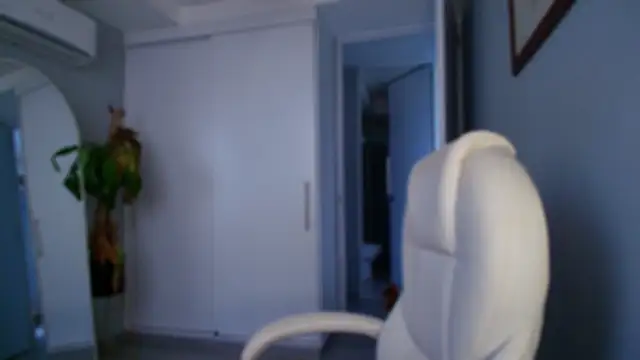 auroracaruso11 online show from 10/26/25, 09:42