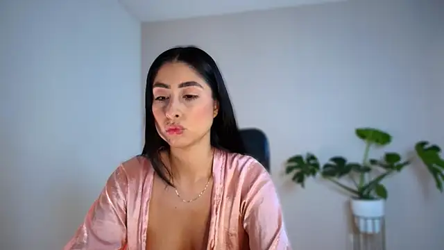 auroracaruso11 online show from 02/24/26, 03:54