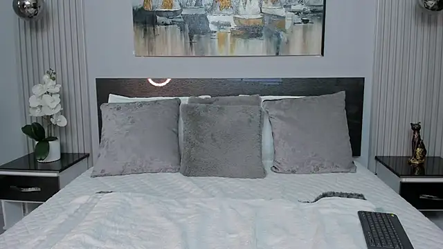 SaraGomez1 online show from 05/08/26, 12:32