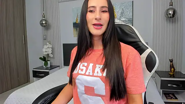 SaraGomez1 online show from 05/19/26, 12:55