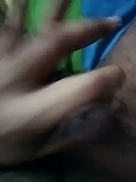 Snapshot of sanju599 chatting on 10/09/25, 05:11 sanju599 online show from 10/09/25, 05:11