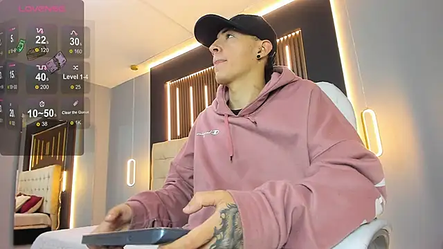 Snapshot of Lobo_17_ chatting on 03/12/26, 03:34 Lobo 17 online show from 03/12/26, 03:34