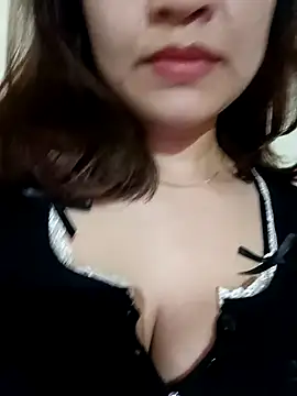 Snapshot of AssAsiancute chatting on 02/06/25, 06:13 AssAsiancute online show from 02/06/25, 06:13