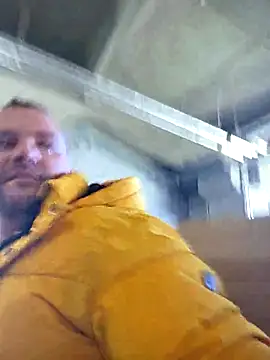 KarlosCarutox online show from 12/15/25, 09:13