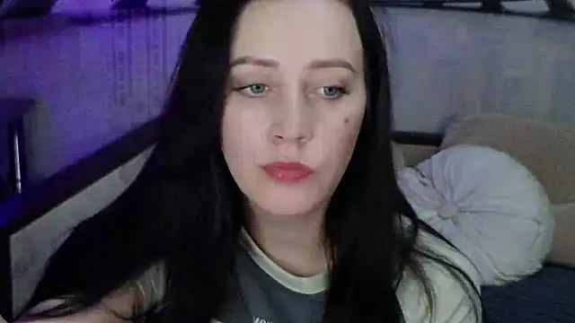 Snapshot of MonikaSweetXXX chatting on 03/22/25, 11:20 MonikaSweetXXX online show from 03/22/25, 11:20