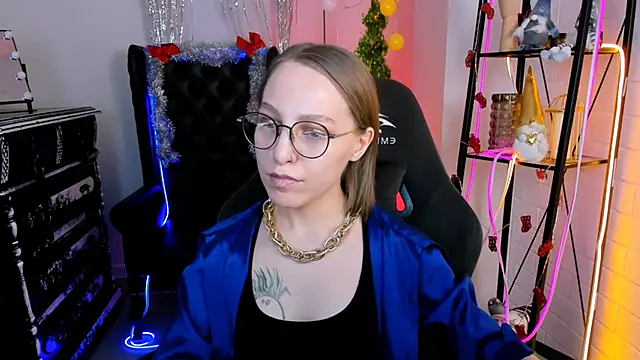 AphexQueen online show from 12/14/24, 04:09