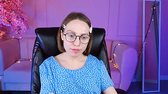 AphexQueen online show from 01/19/25, 04:25