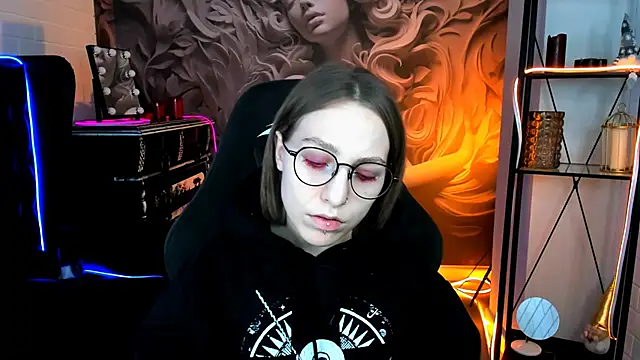 AphexQueen online show from 02/03/25, 01:08