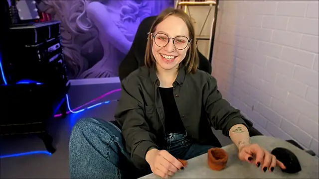 AphexQueen online show from 02/27/25, 12:13