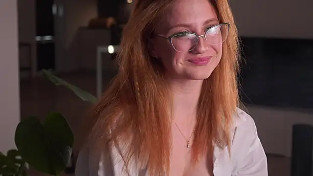 EsmaCrumbley online show from 03/16/26, 04:29