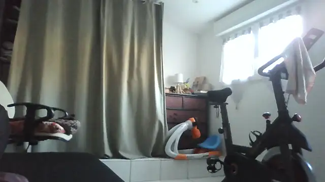 Snapshot of naturiste974 chatting on 10/02/25, 06:20 naturiste974 online show from 10/02/25, 06:20