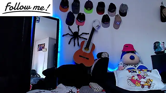 twink sebas  online show from 12/02/24, 05:48