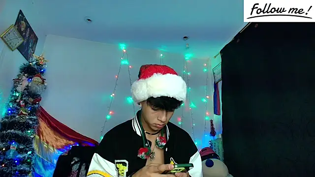 twink sebas  online show from 12/24/24, 10:44