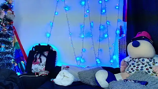 twink sebas  online show from 12/24/24, 08:49