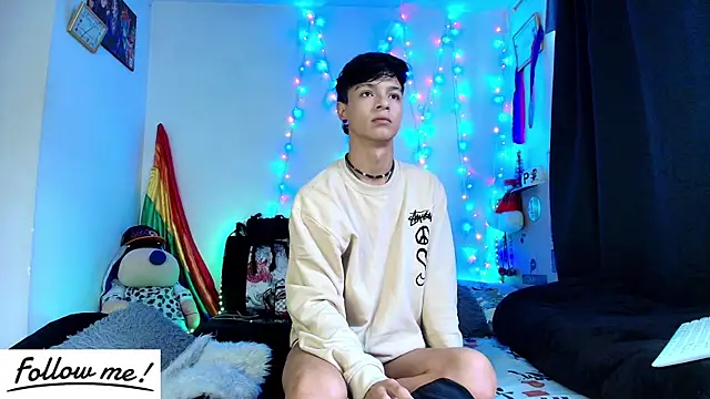 twink sebas  online show from 01/05/25, 02:41