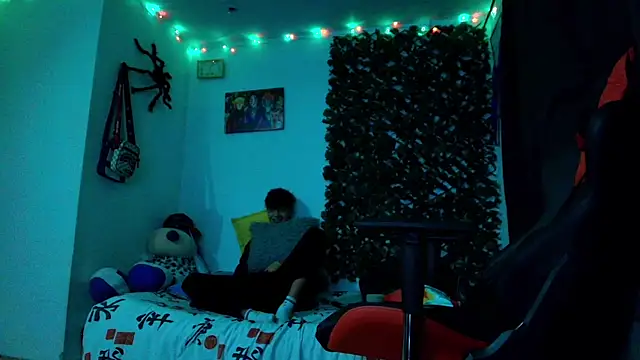 twink sebas  online show from 01/25/25, 08:53