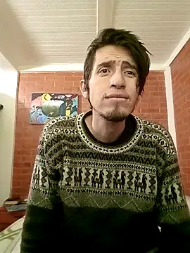 Snapshot of johan70sexy chatting on 10/08/25, 07:11 johan70sexy online show from 10/08/25, 07:11