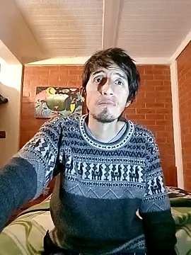 Snapshot of johan70sexy chatting on 10/11/25, 05:39 johan70sexy online show from 10/11/25, 05:39