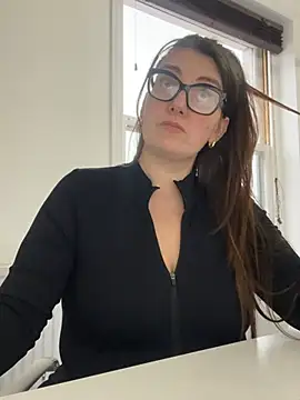 Miss Stassi online show from 12/18/24, 02:17