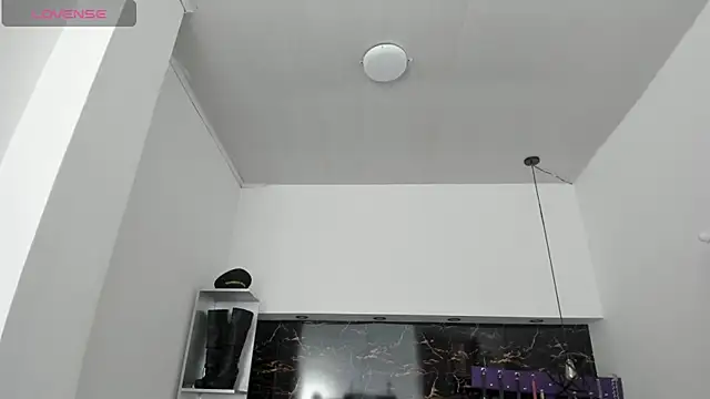 Snapshot of Kathia_Armstrong chatting on 12/23/24, 12:30 Kathia Armstrong online show from 12/23/24, 12:30