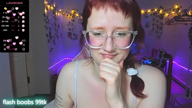 KrisTyBooBsin online show from 02/14/25, 06:29