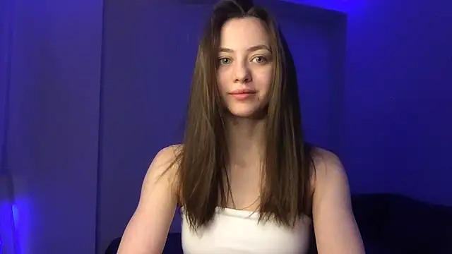 Snapshot of Riasha chatting on 02/28/25, 08:18 Riasha online show from 02/28/25, 08:18